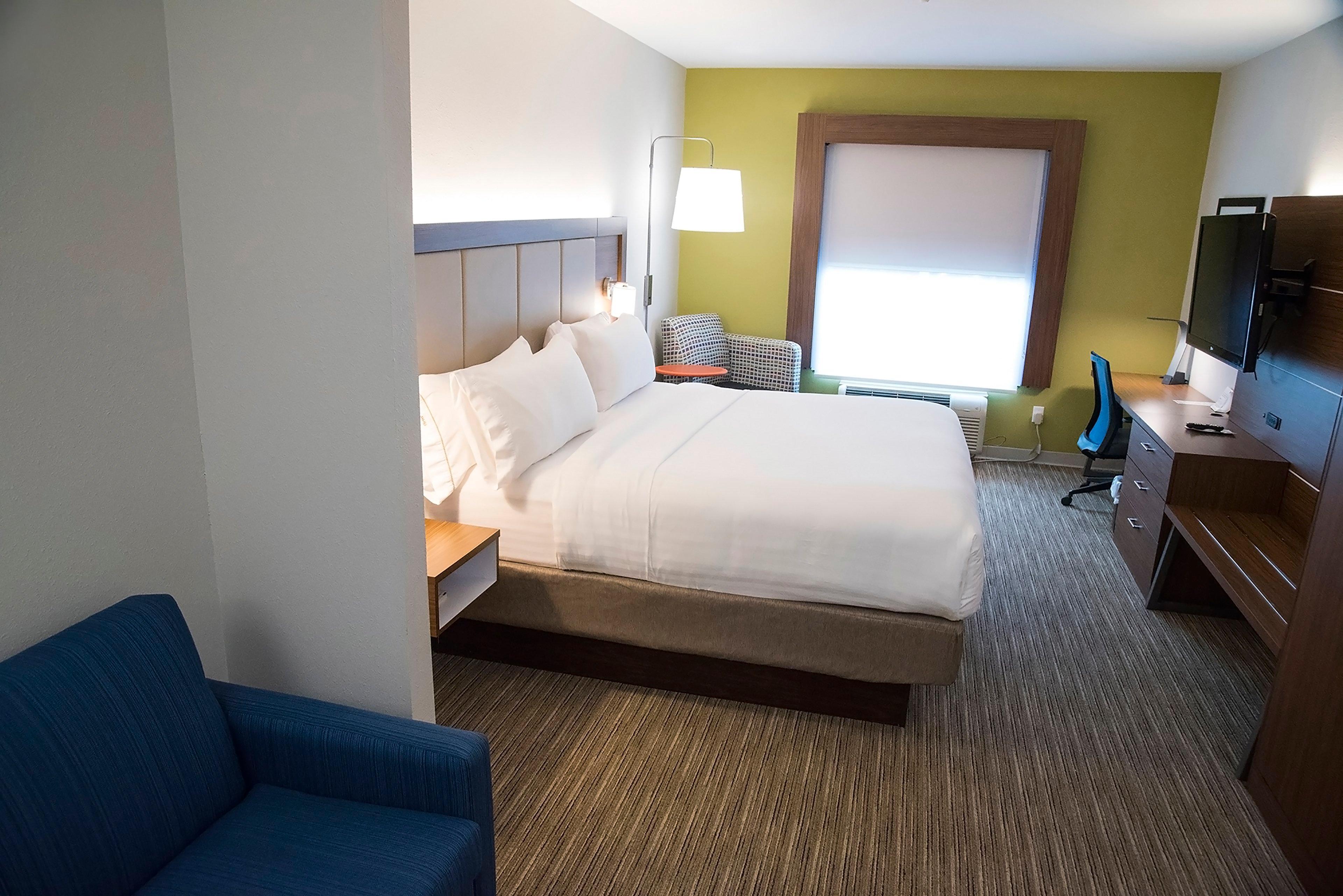 Holiday Inn Express & Suites Alexandria, An Ihg Hotel Exterior foto