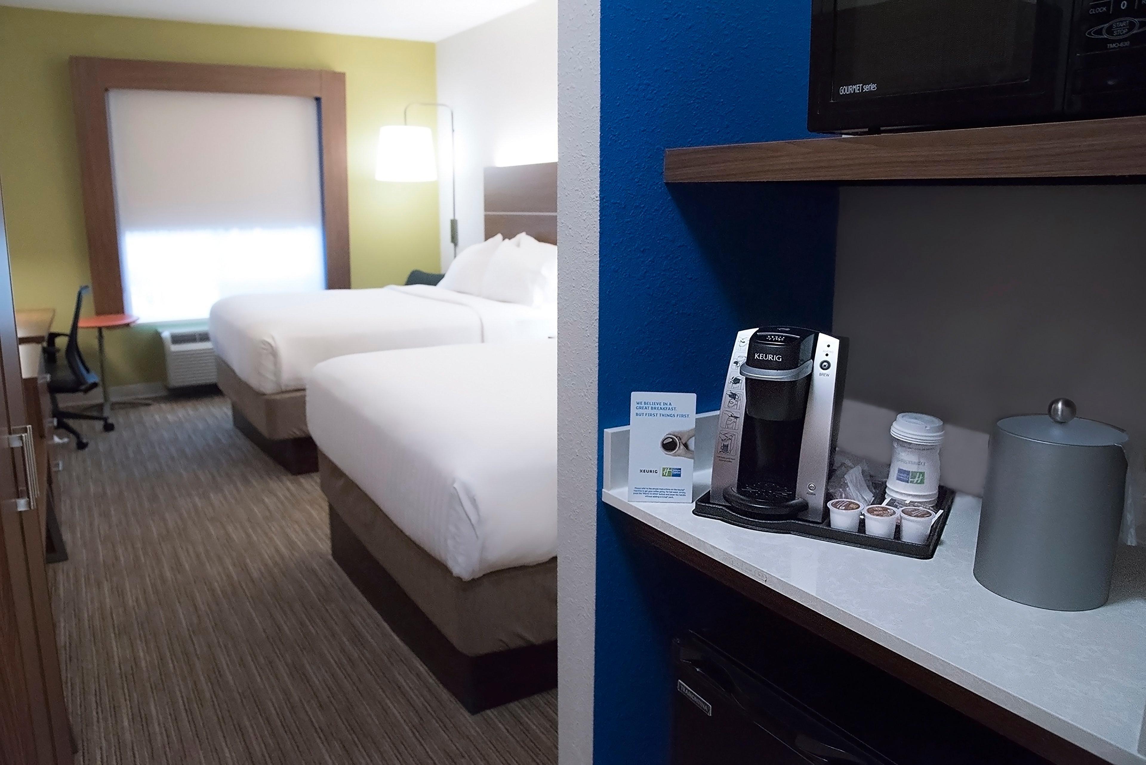 Holiday Inn Express & Suites Alexandria, An Ihg Hotel Exterior foto